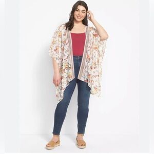 TORRID Floral Butterfly Square Body Kimono Sleeveless Summer time 00/0 (10-12)